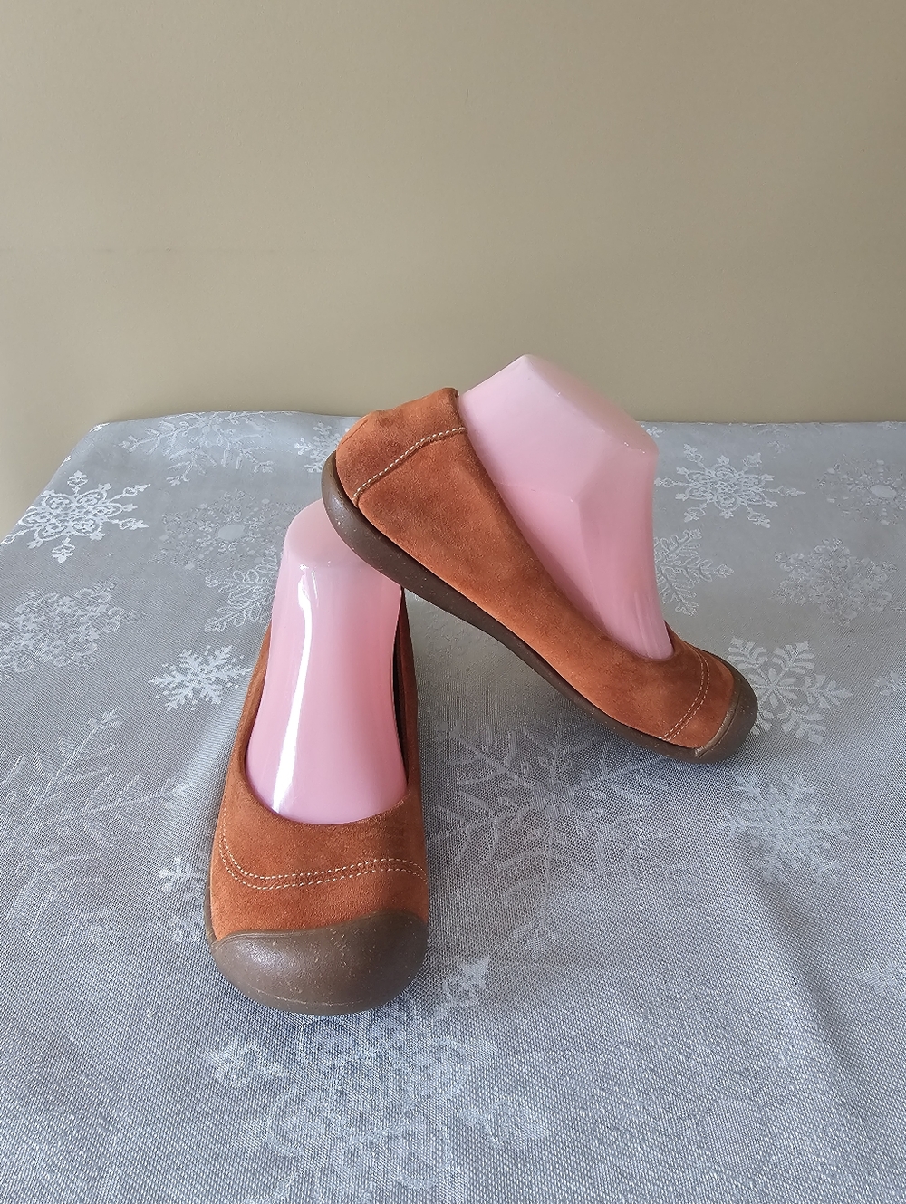 Keen Suede Ballerina Slip Ons Burnt Orange Sz 7 Rubber Soles